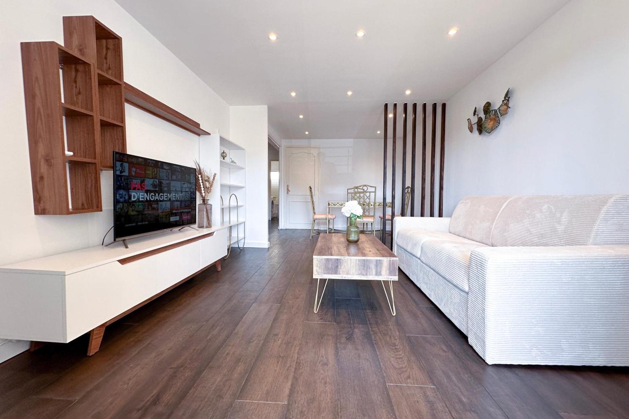 Poincare 4 - Lumineux, Renove, Central Et Calme A Juan Les Pins Антіб Екстер'єр фото